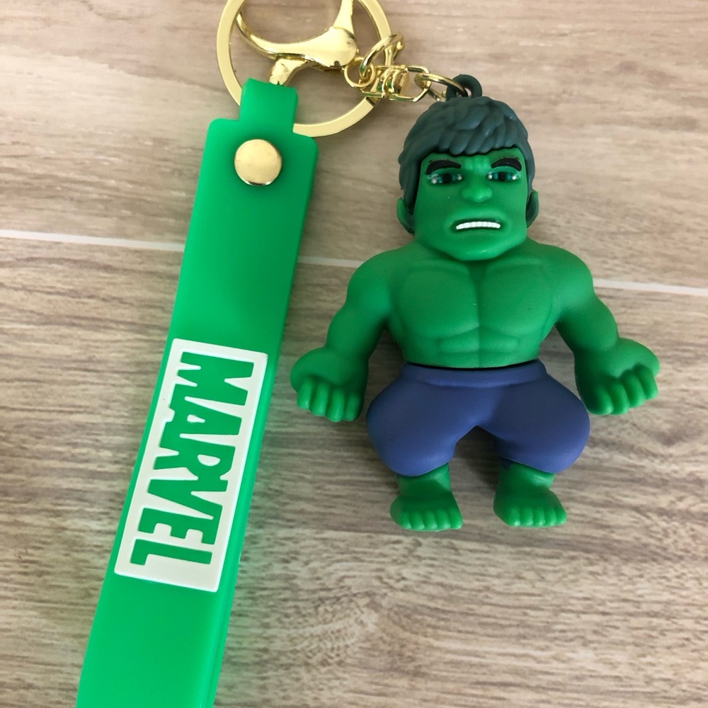 The hulk  Marvel Avengers 3D Keyring Keychain Pendant